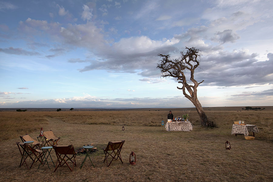 Elewana-Elephant-Pepper-Camp---bush-breakfast-set-up